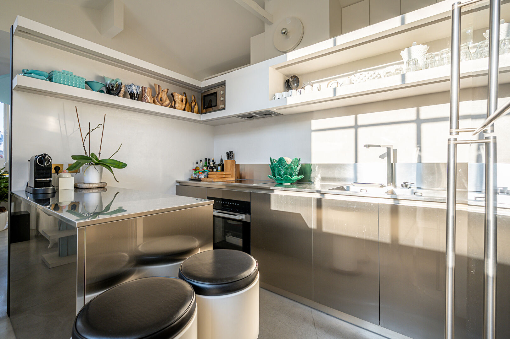 Photo Paris 10ème - LOFT au dernier étage / 4 pièce(s) 160 m2 image 3/6