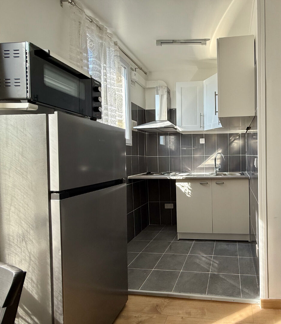 Photo ARGENTEUIL - 2 PIÈCES - MEUBLÉ image 3/6