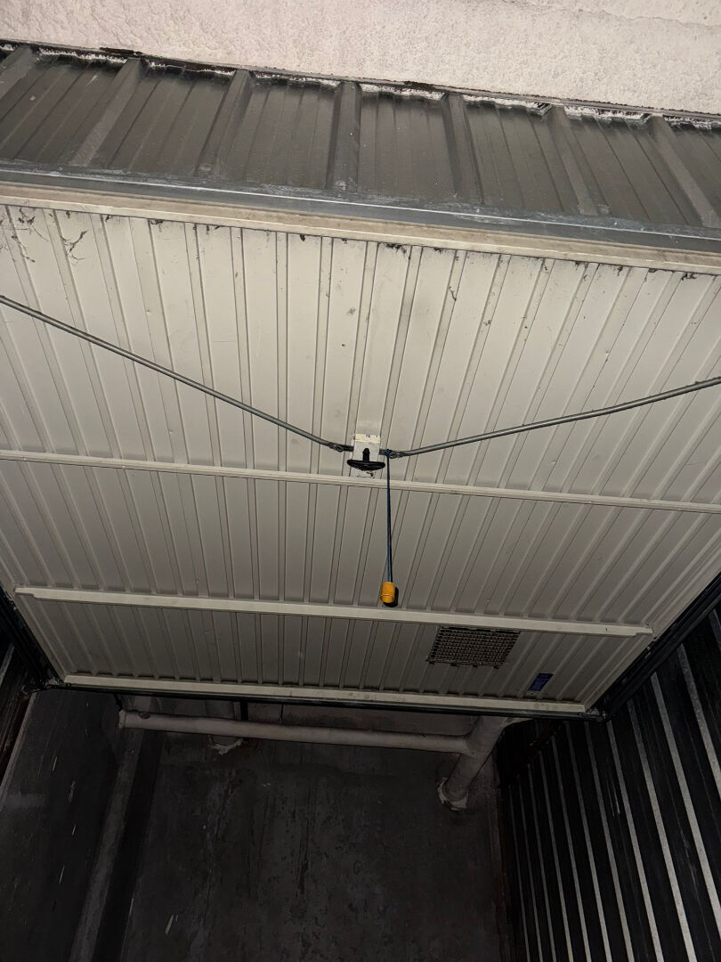 Photo Box 42 rue de l'Aqueduc Paris 10 image 4/6