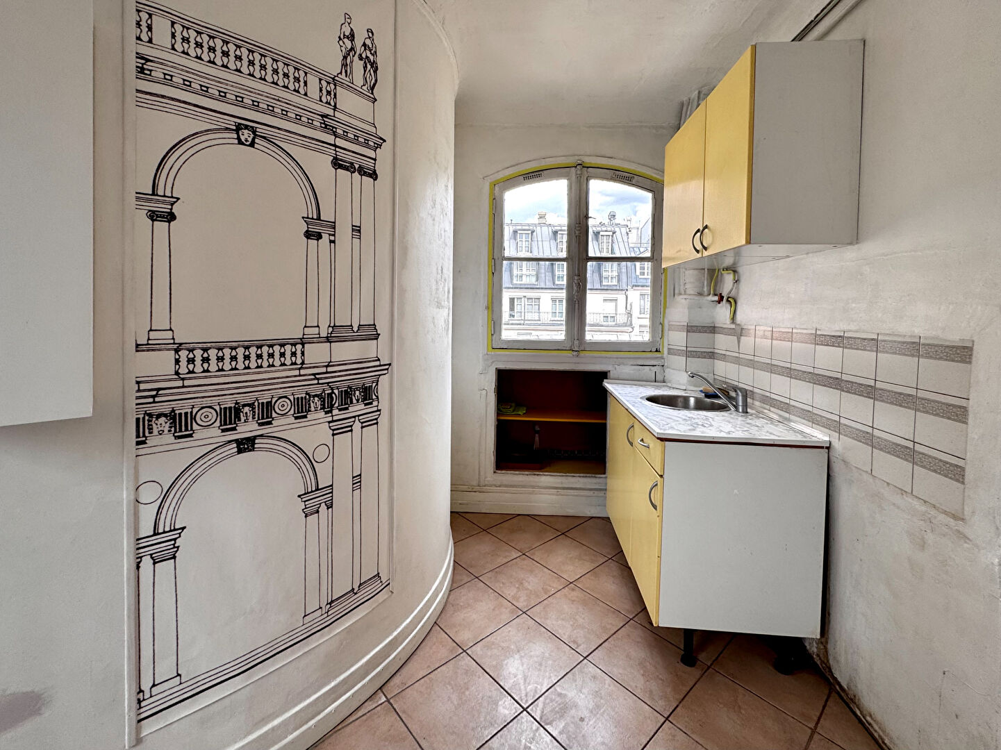 Photo Paris 10ème, Gare de l'Est - appartement 2/3 pièces à rénover image 3/6