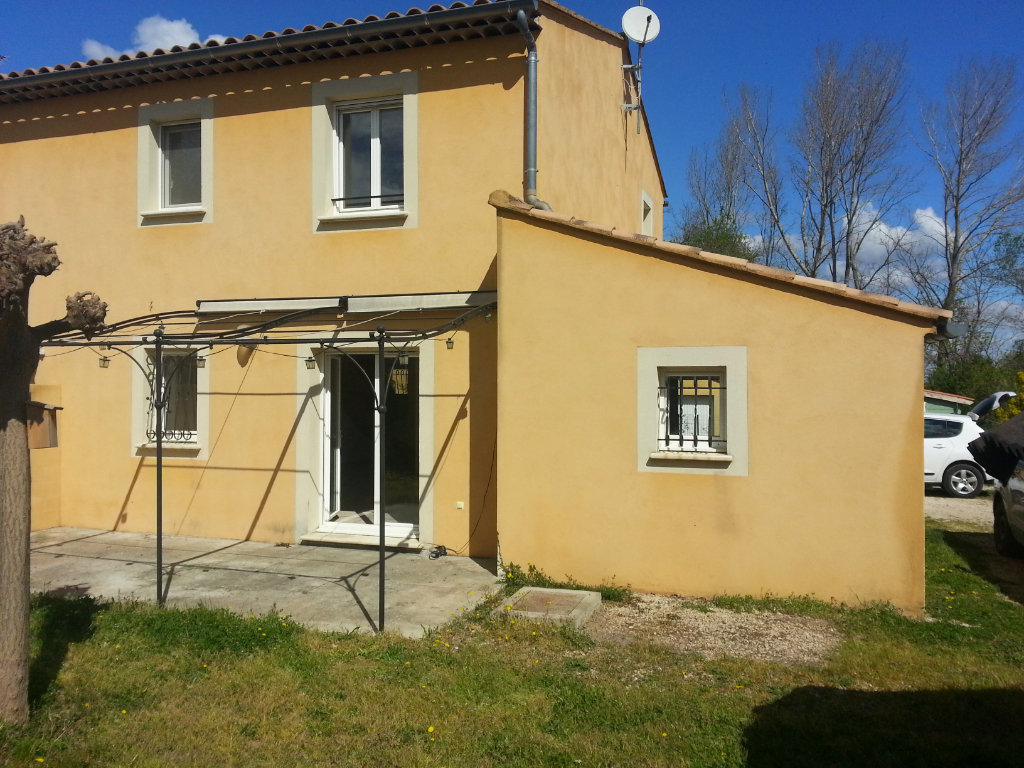 Maison Pont Saint Esprit 30130 4 pièce(s) 90.72 m2 PontSaintEsprit 30130