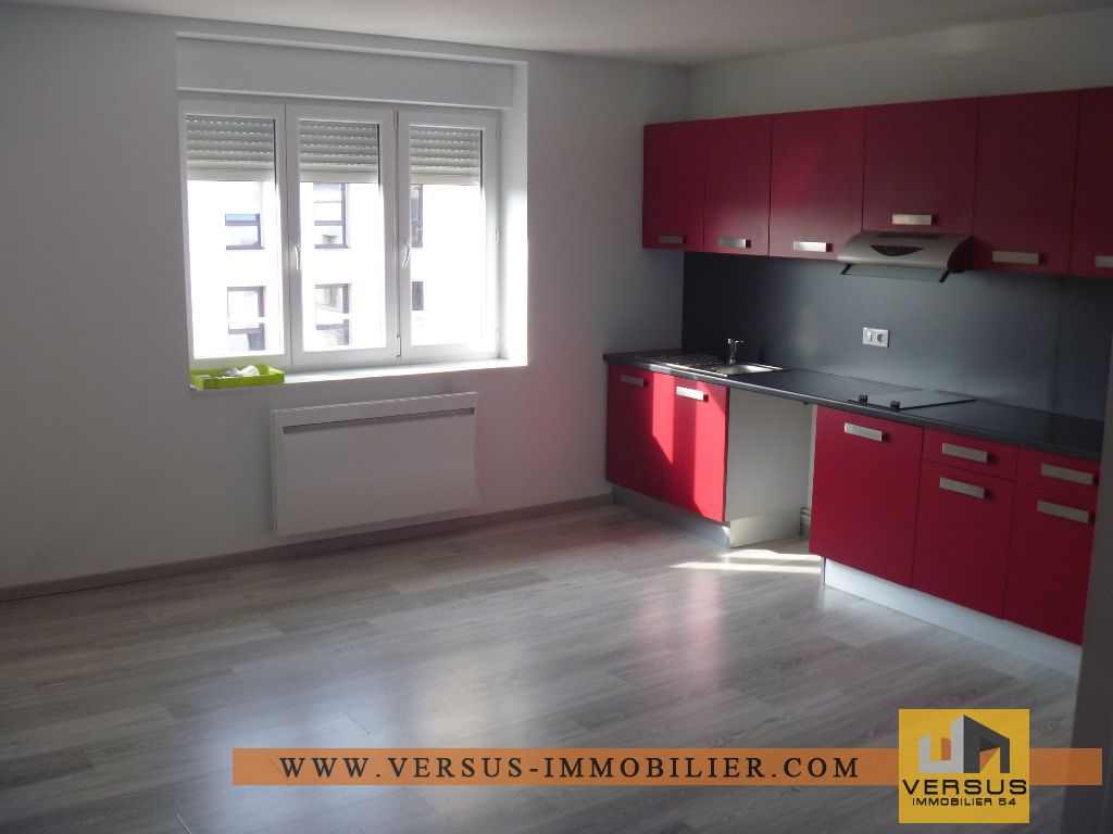 Photo Nouveau , appartement à 50m du centre ville image 1/3