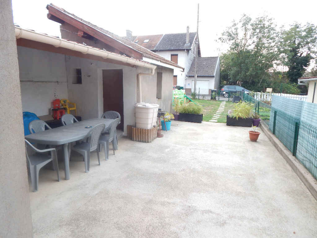 Maison de 70m² et 150m² de jardin