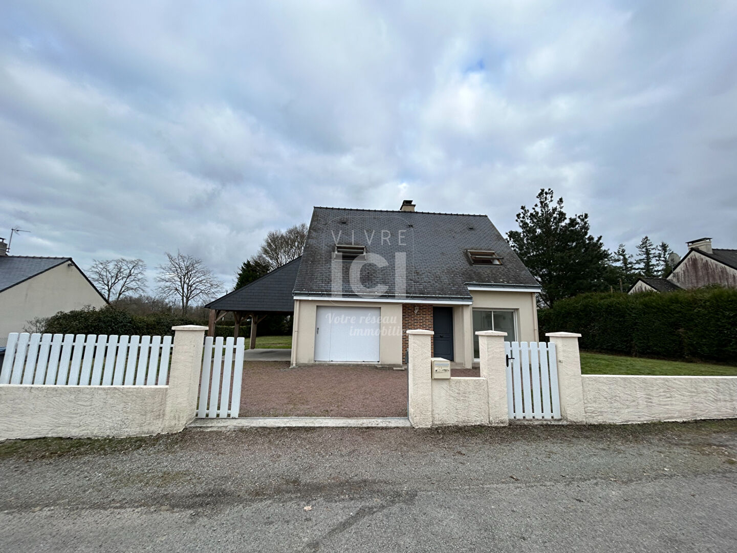 Photo A louer - Maison Treillières 4 pièce(s) 90 m2 avec jardin et garage image 4/6