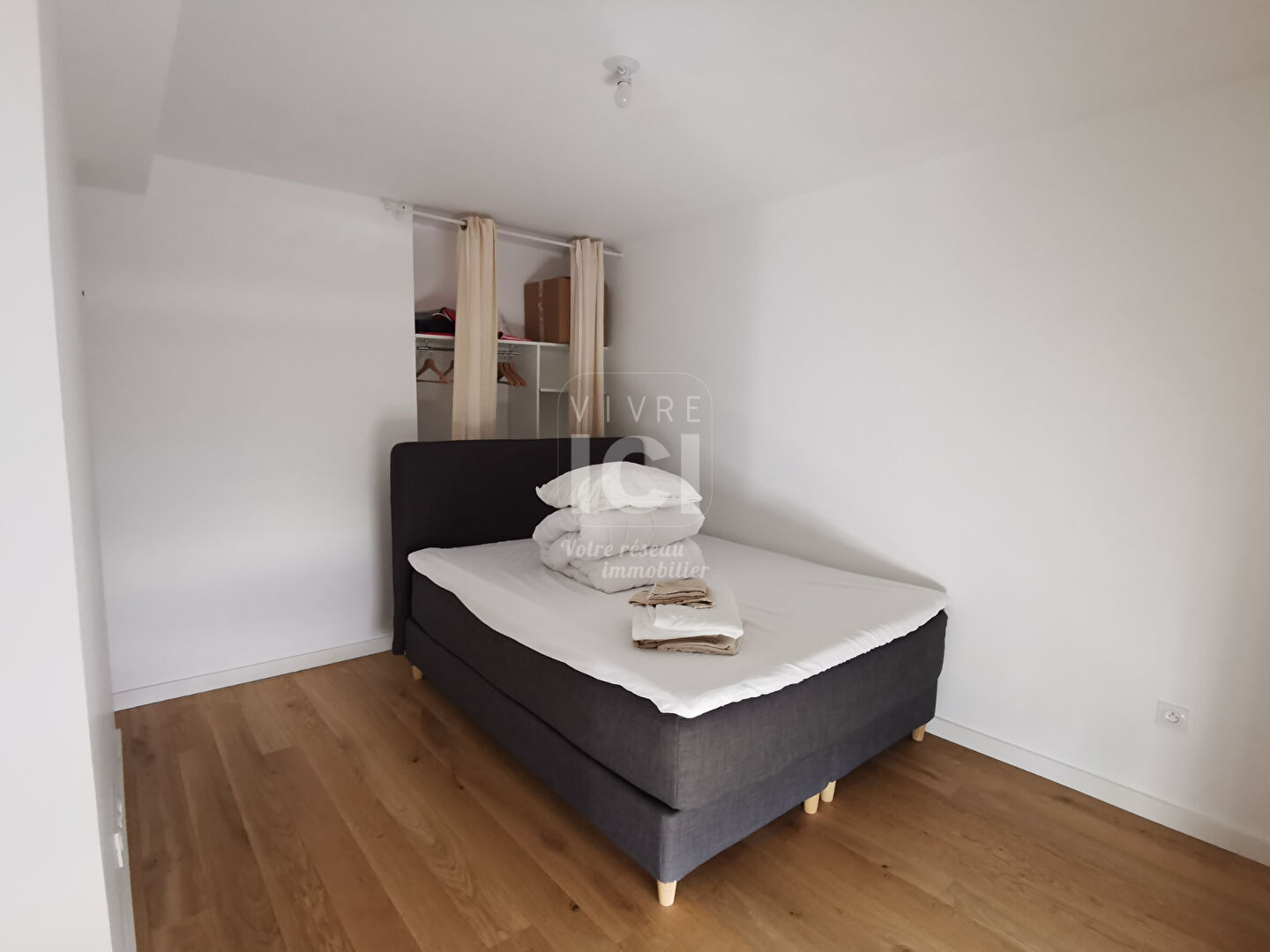 Photo Appartement meublé Nantes 2 pièce(s) 41 m2 avec balcons et place de parking image 3/6