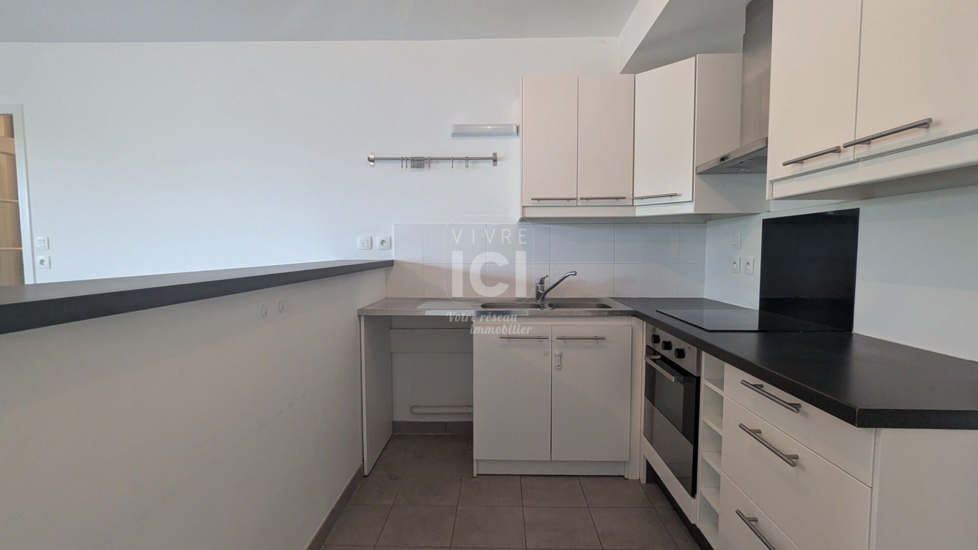 Photo Appartement Carquefou 3 pièce(s) 76.36 m2 - Terrasse 10m² - Garage double image 4/6