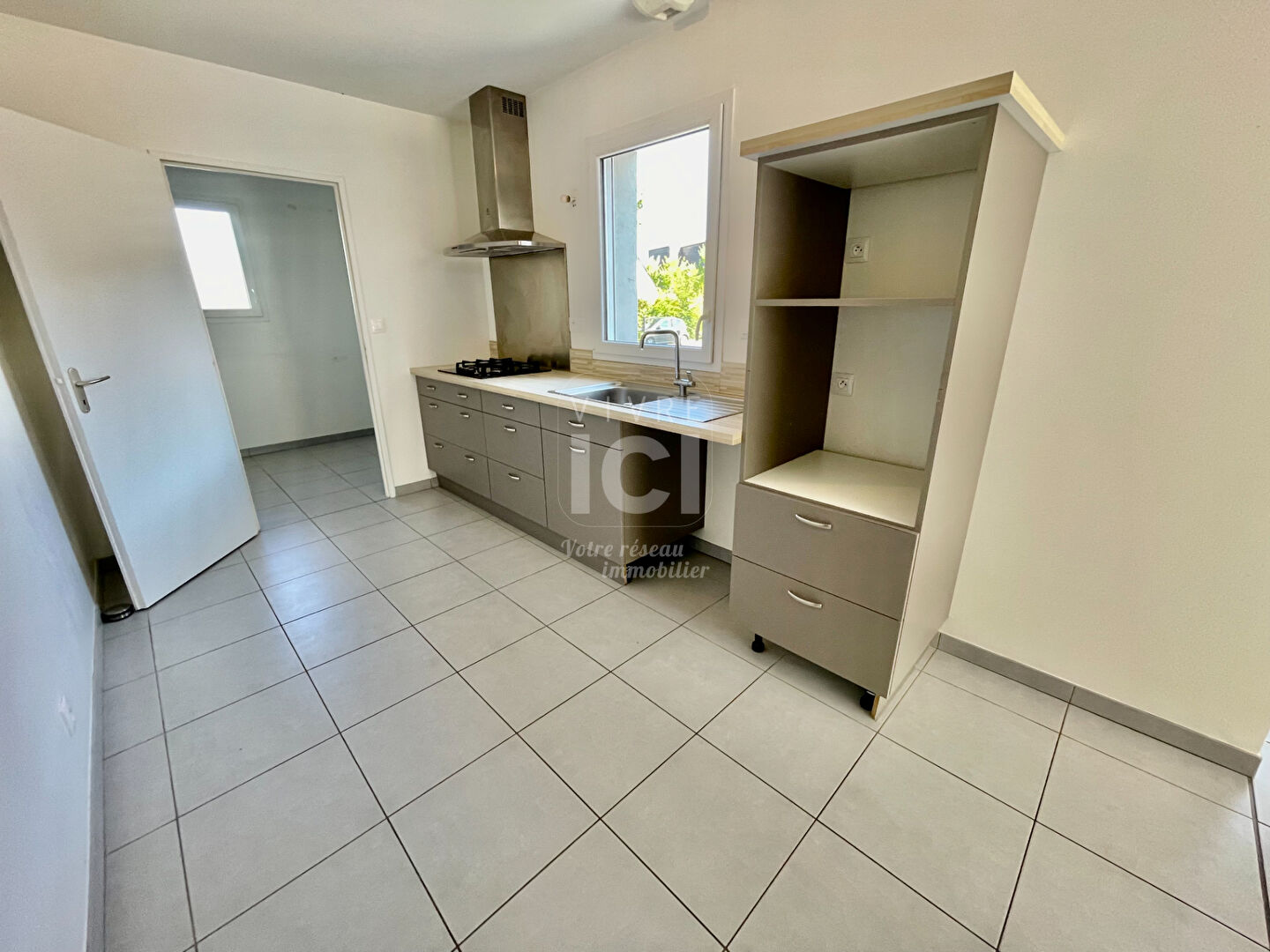 Photo MAISON - 110M² - 4 CHAMBRES - BOURG image 5/6