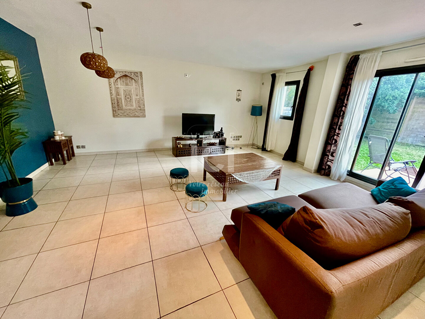 Photo MAISON - 140M² - PERRIERE - 4CHAMBRES image 6/6