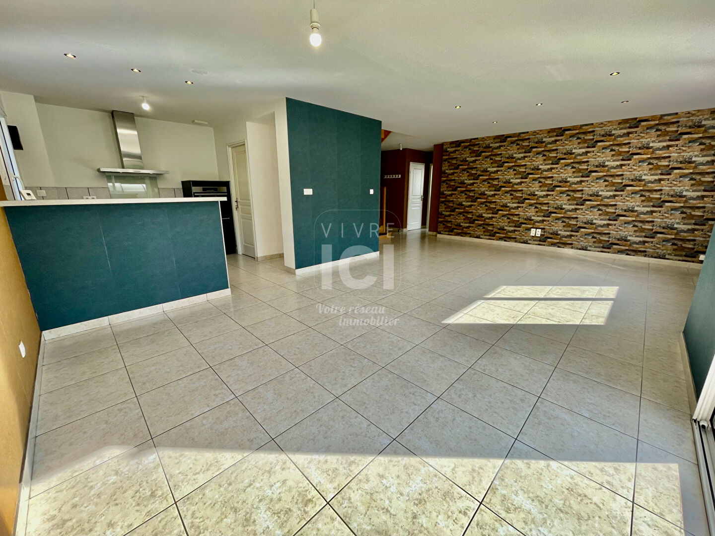 Photo MAISON - TREILLIERES - BOURG - 150M² - 5 CHAMBRES - 750M² - PISCINE image 4/6