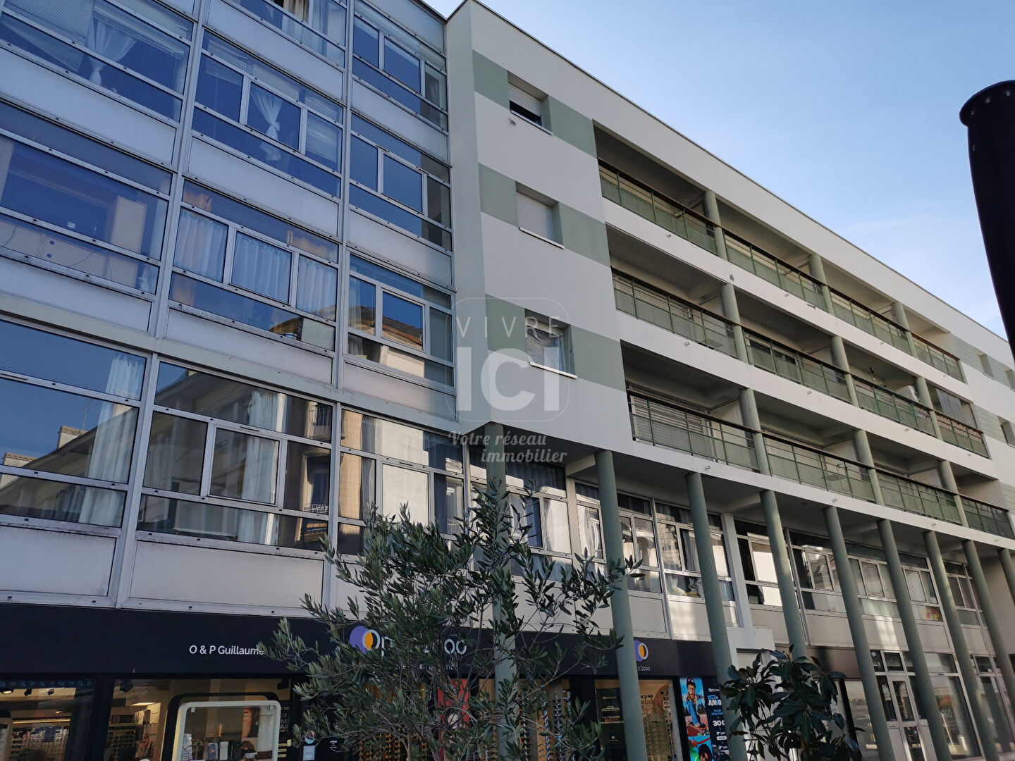 A louer Appartement St Nazaire - plein centre ville  -1 pièce(s) 29.75 m2 + balcon