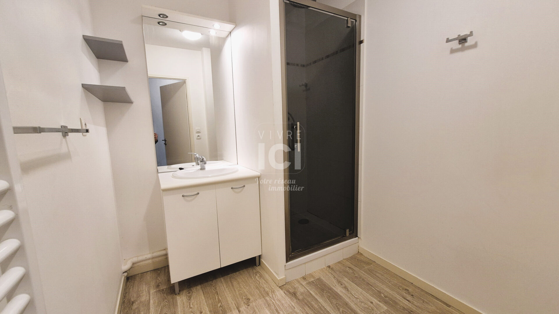 Photo Appartement T2 de 44 m2 avec grande terrasse plein Sud image 5/6