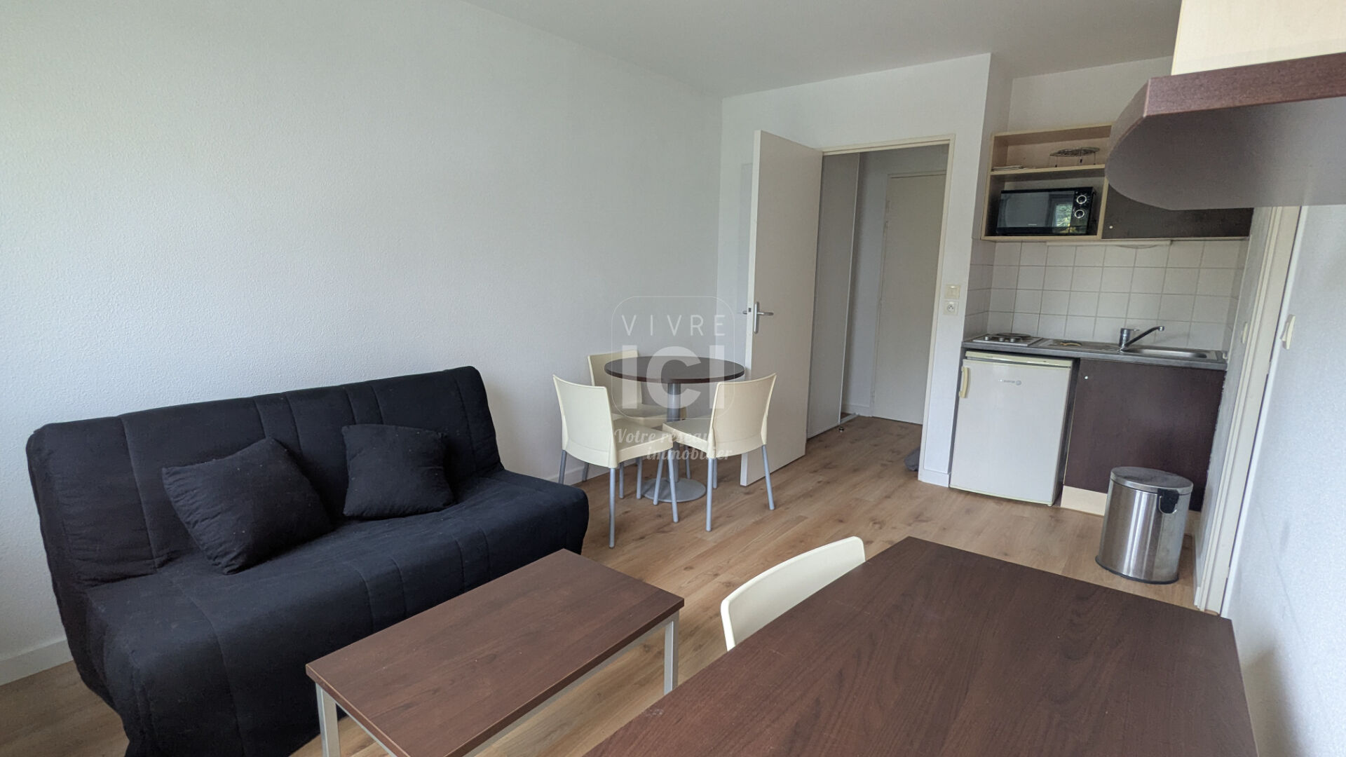 Appartement Saint Sebastien Sur Loire 2 pièce(s) 28.46 m2 / Meublé / Place de parking