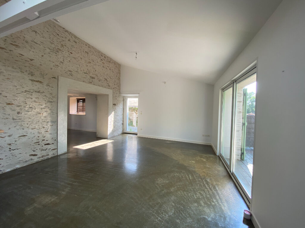 Photo Maison à louer à Carquefou de 3 chambres 130m² image 5/6