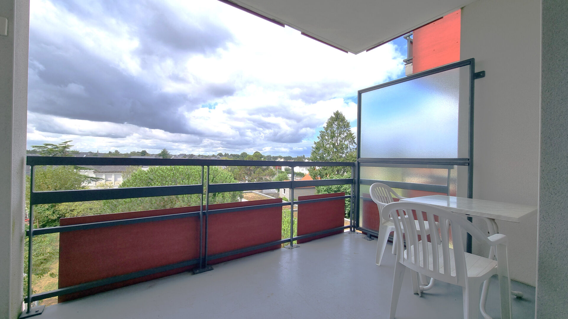 Photo Appartement Saint Herblain bourg  T3 - 75m² - Balcon, Garage, Ascenseur image 2/6