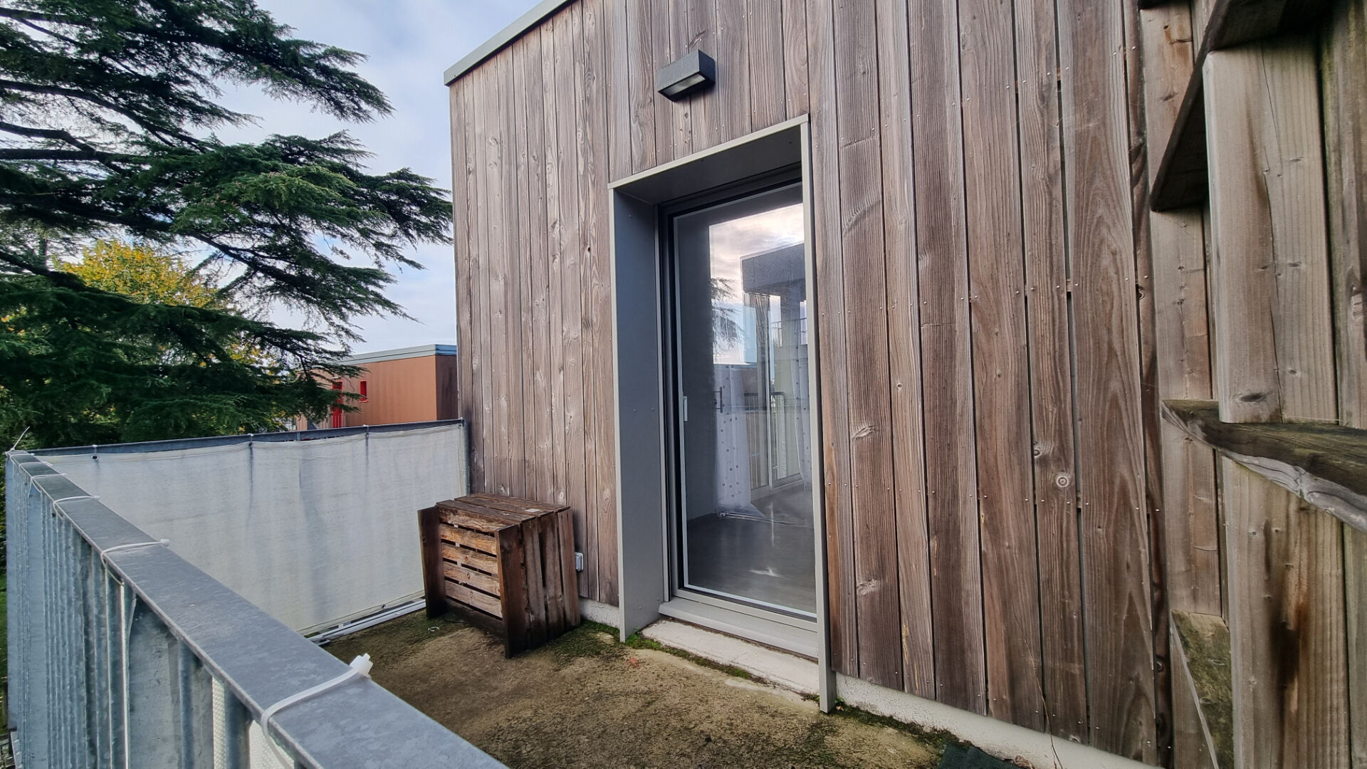 Photo Beau T3 lumineux avec terrasse et 2 stationnements sécurisés image 5/6