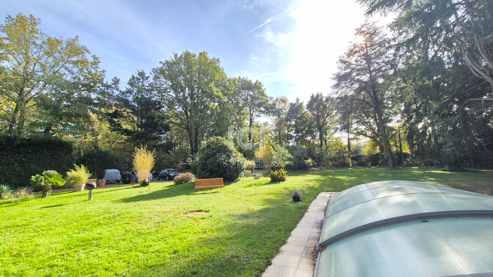 Photo SAUTRON - DEMEURE DE CHARME DANS UN ENVIRONNEMENT PRISÉ ET VERDOYANT image 2/6