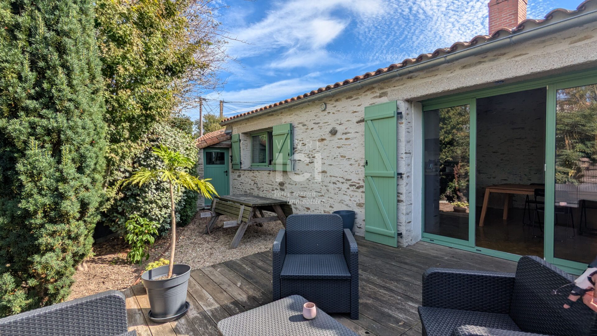 Maison à louer à Carquefou de 3 chambres 130m²