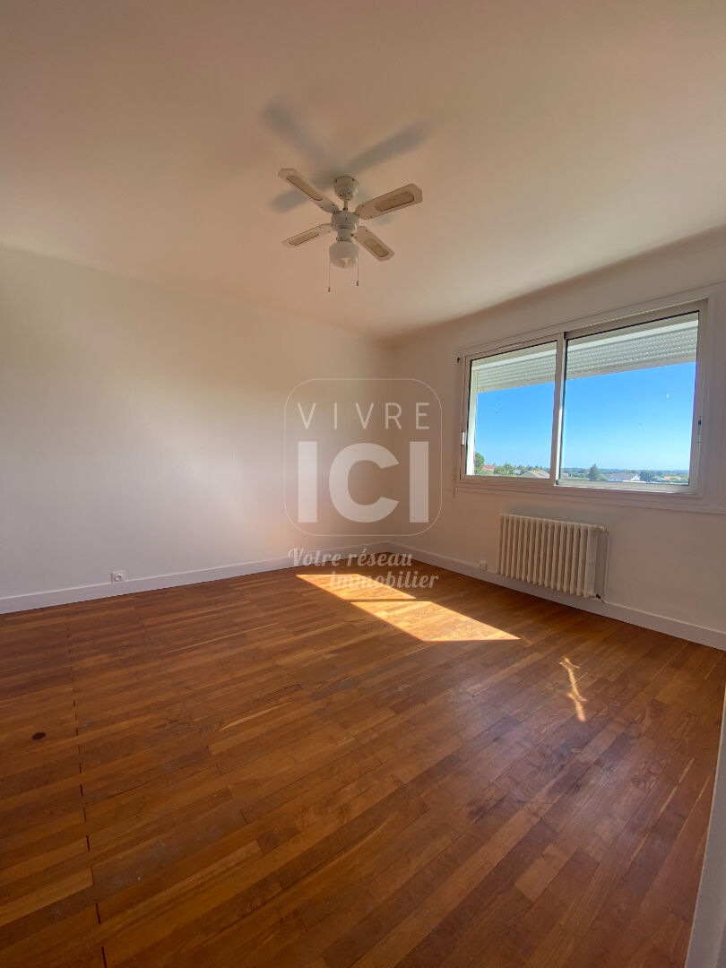 Photo Maison Sainte Luce Sur Loire  7 pièce(s) 160.67 m2 - Jardin clos - Garage - Terrasse image 6/6