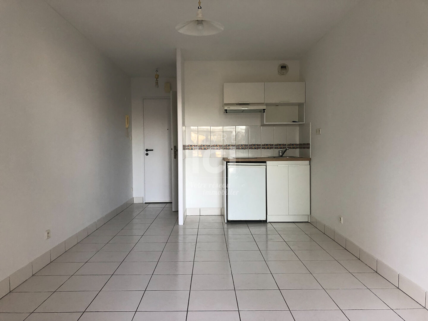 Appartement 2 pièces à Nantes avec terrasse et box - Proche Leclerc Paridis