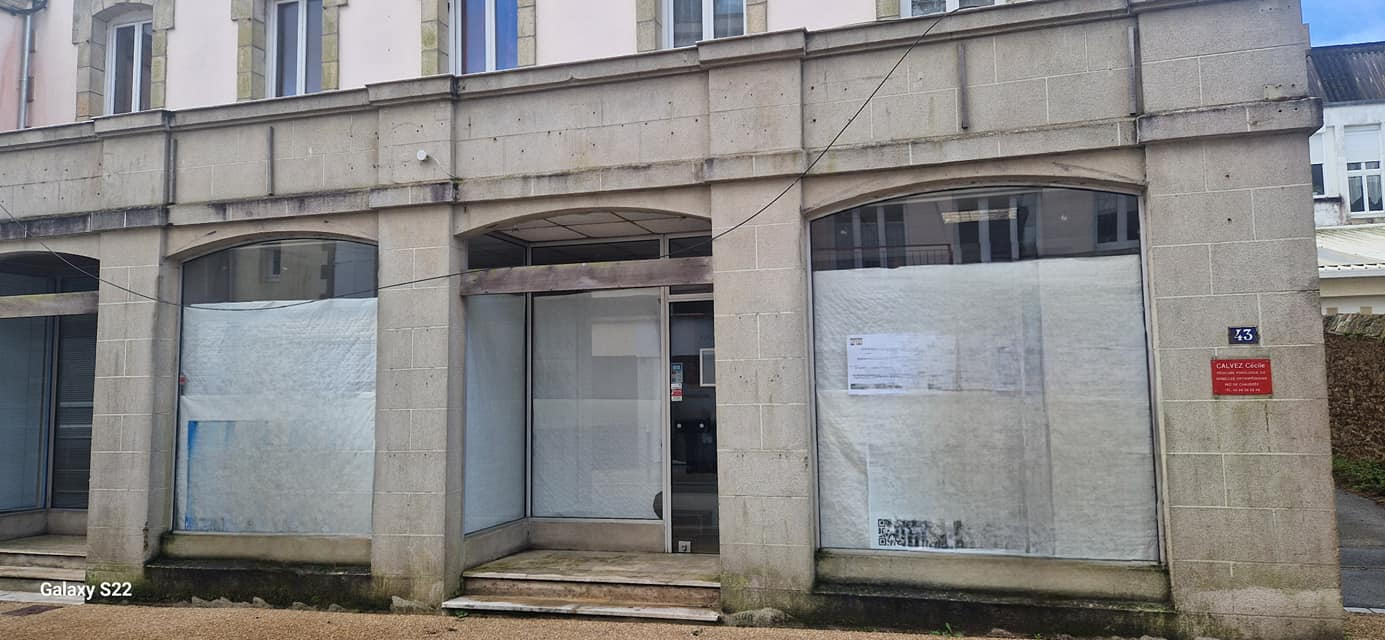 Photo Local commercial Rosporden 61.70 m2 image 3/6