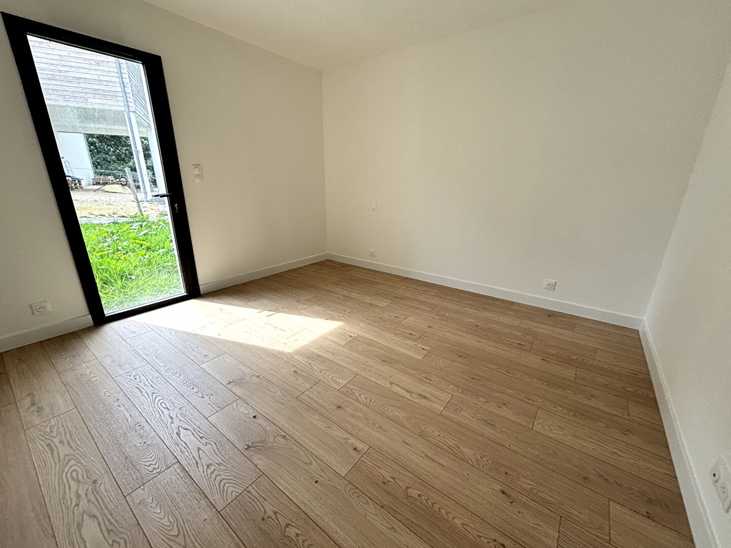 Photo Vendre ? Maison d'Architecte - Vie de Plain-Pied à La Forêt-Fouesnant image 4/6
