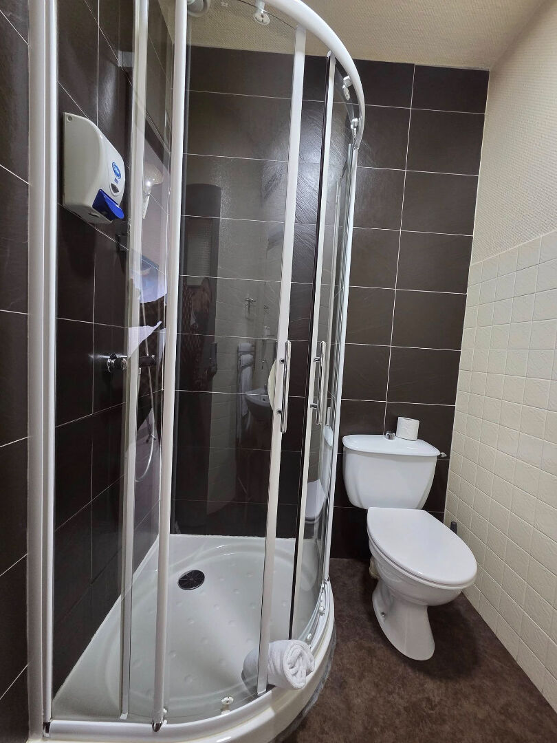 Photo Fonds de commerce Hôtel Concarneau image 5/6