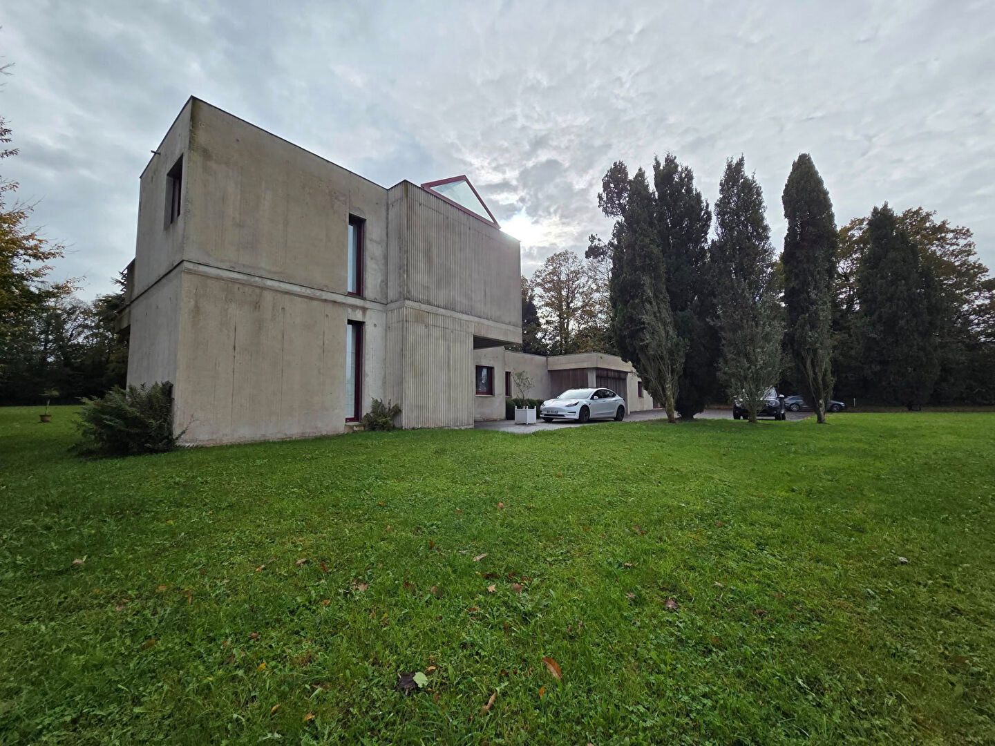 Photo Maison Scaer 11 pièce(s) 252 m2 image 3/6