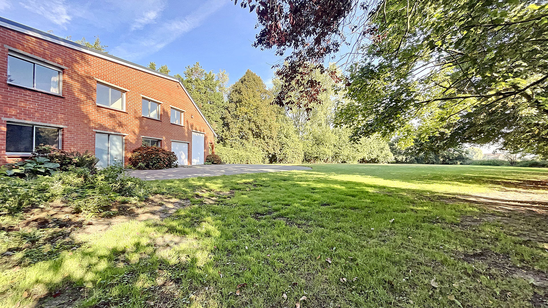 Maison et/ou terrain de 6600m2  n°6862