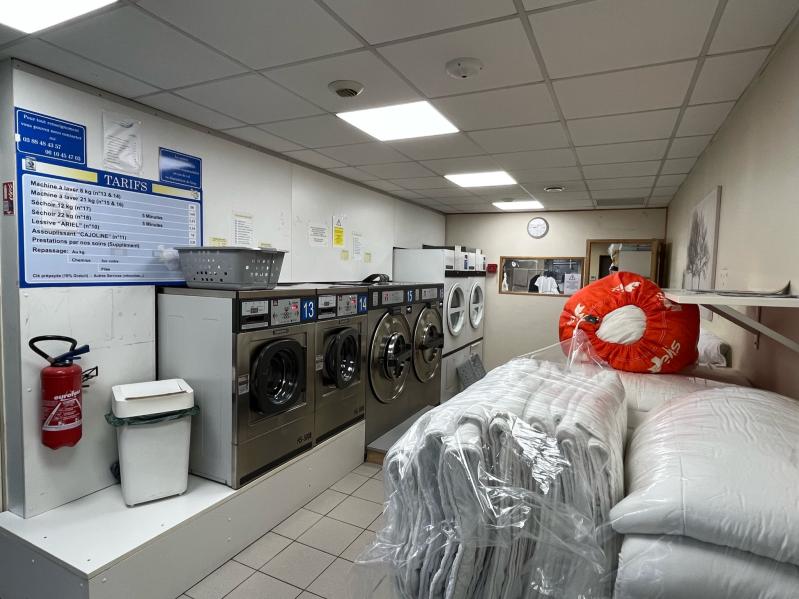 Photo À vendre - Laverie blanchisserie équipée avec clientèle fidèle - Vallée de la Bruche image 2/5