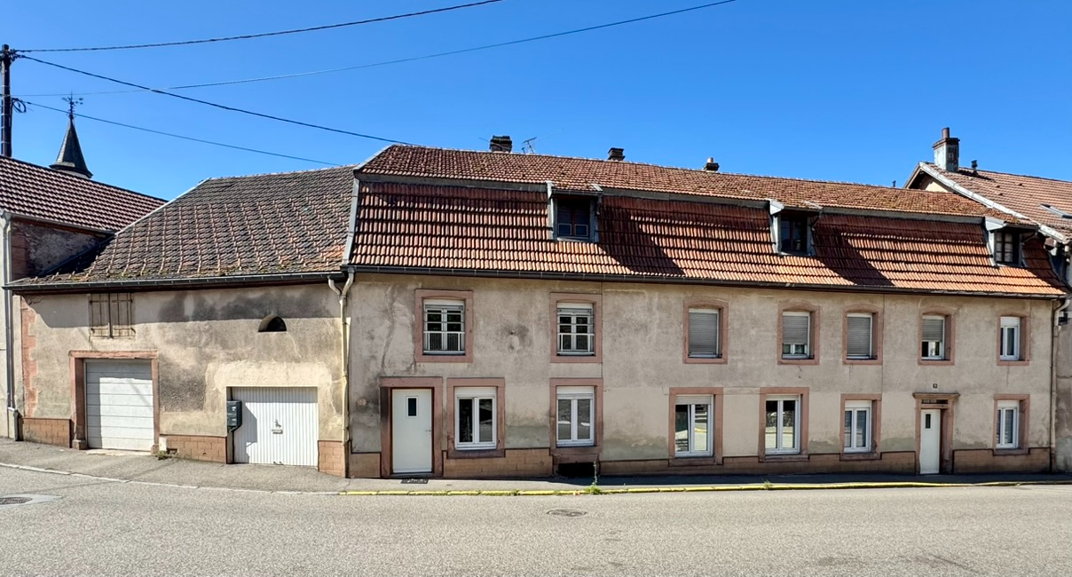 ROTHAU - Immeuble de rapport avec fort potentiel et deux logements