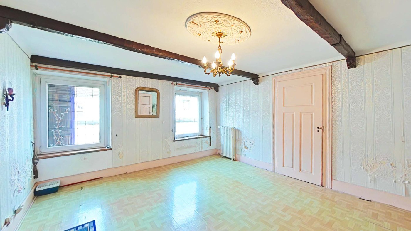 Photo Saales - maison 5 pièces -189 m2 image 6/6