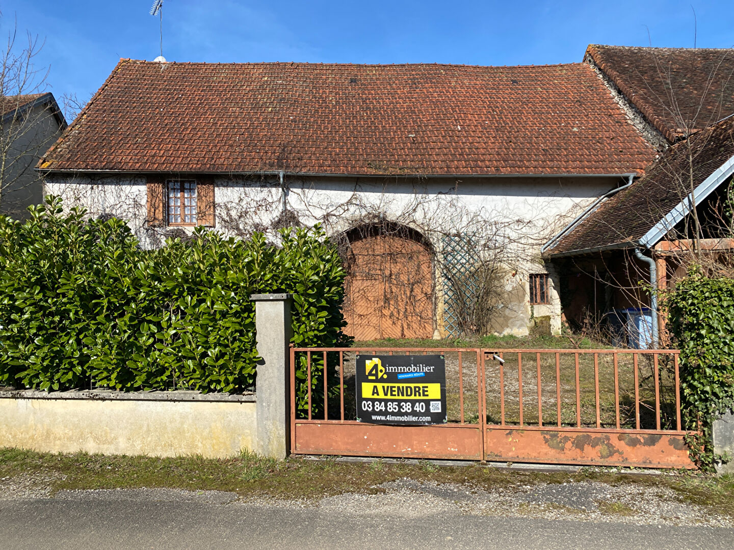 Agence immobilière de 4% immobilier Lons-le-Saunier