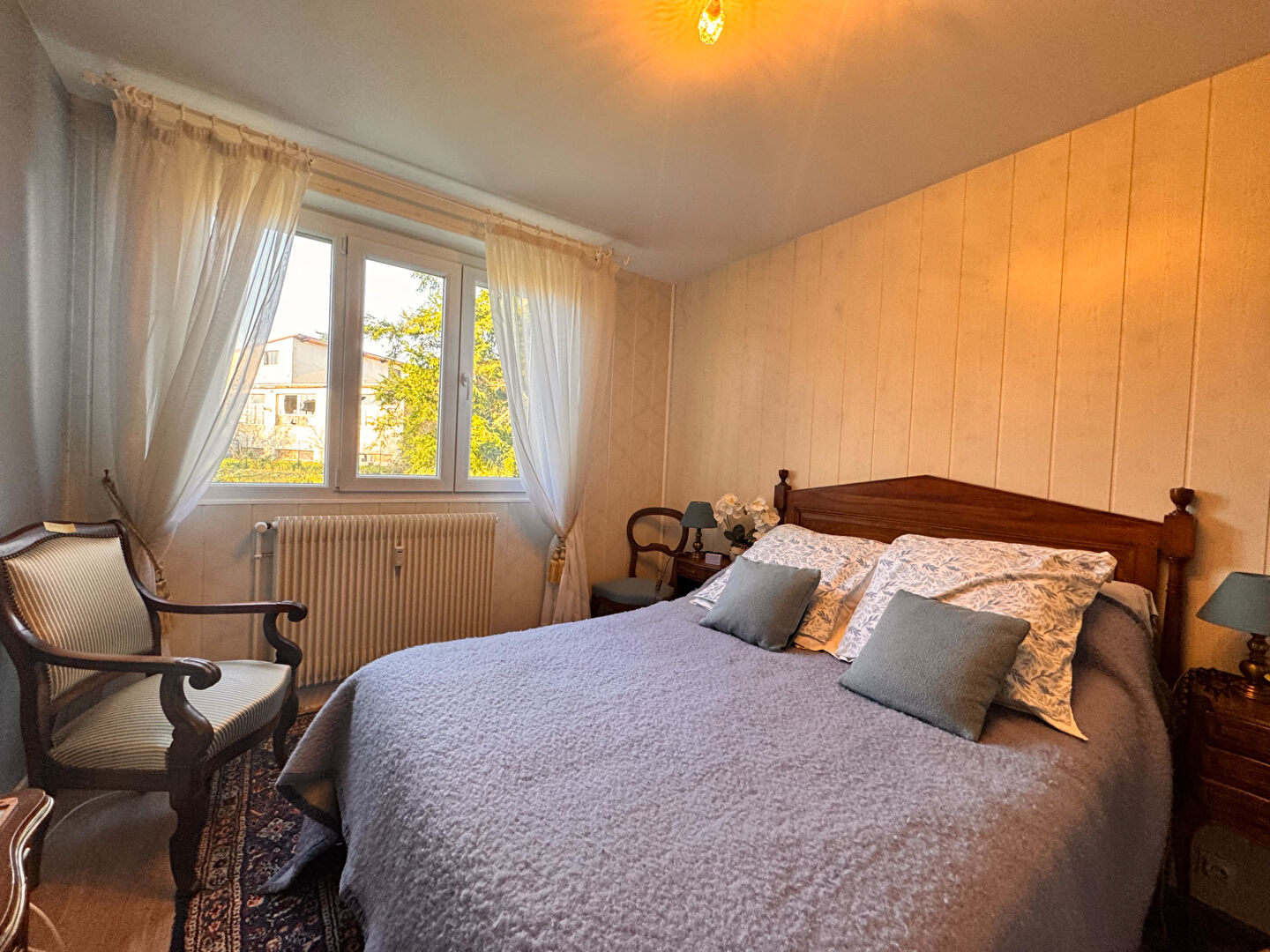 Photo Appartement Montmorot 3 pièce(s) 82 m2 image 4/4