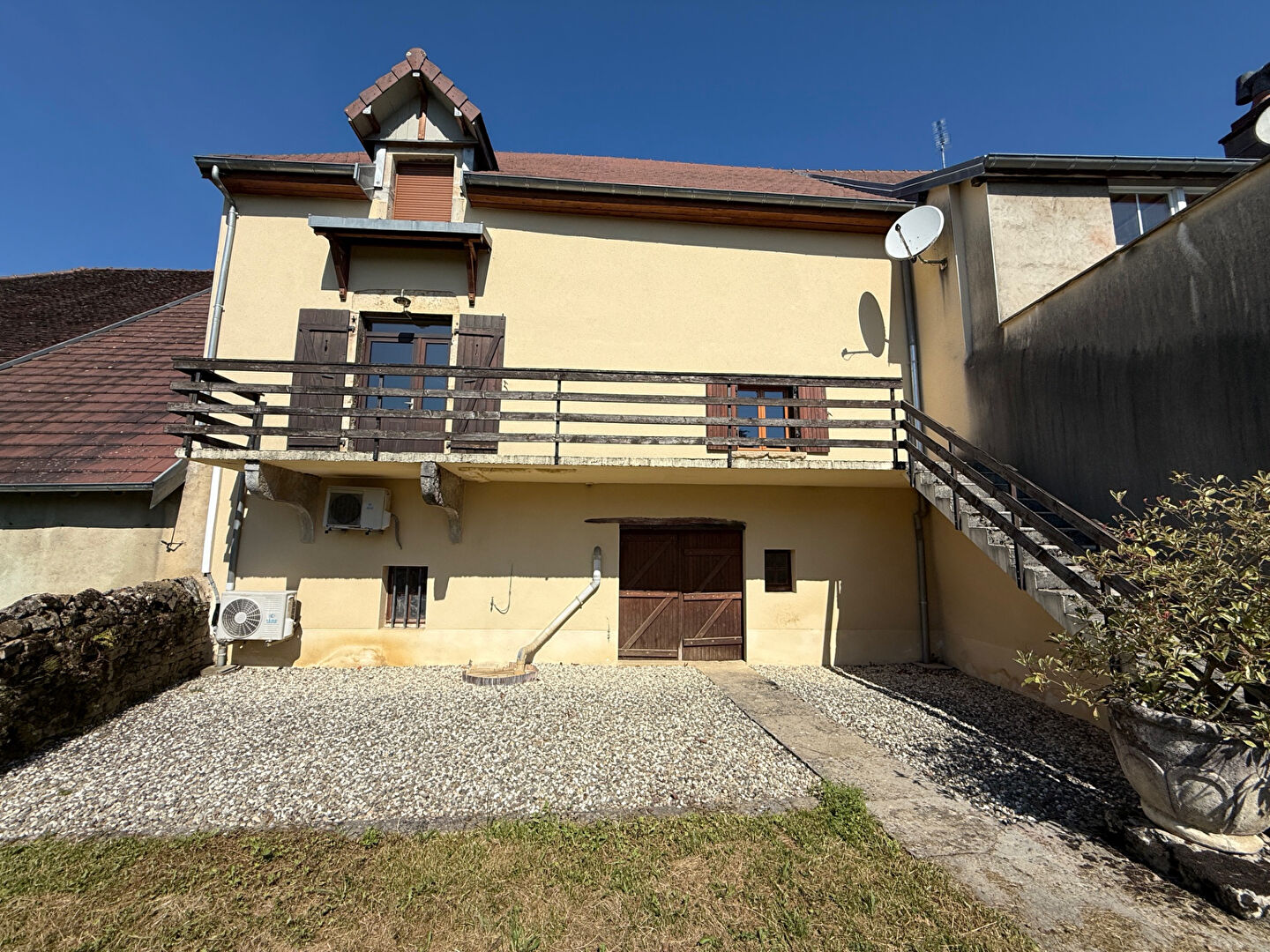 Agence immobilière de 4% immobilier Lons-le-Saunier
