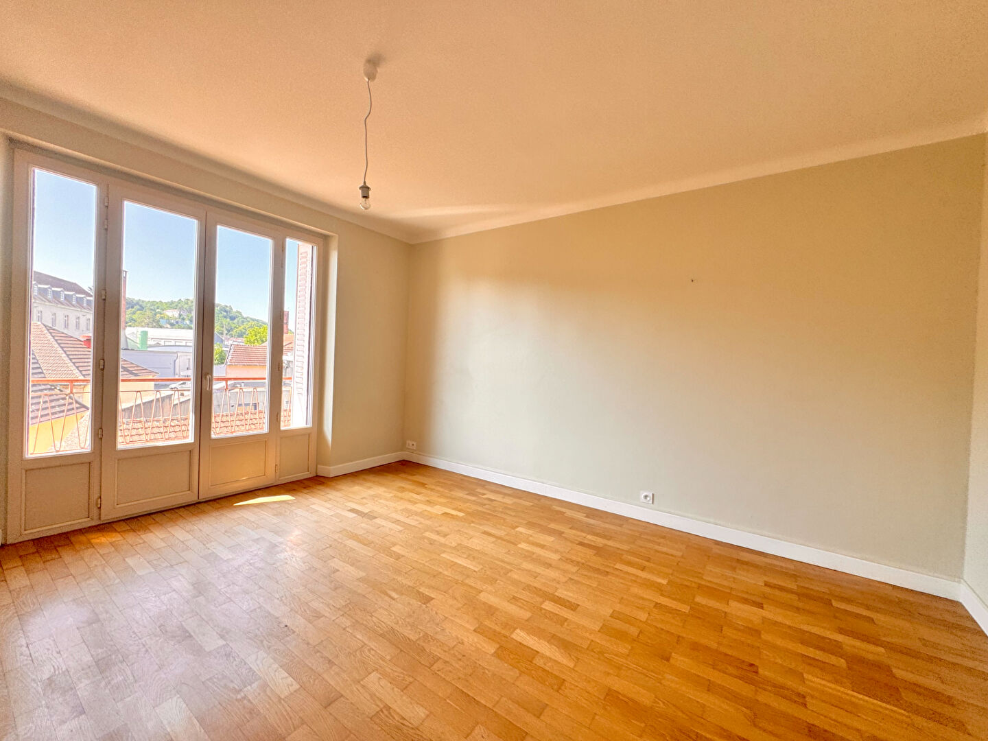 Agence immobilière de 4% immobilier Lons-le-Saunier