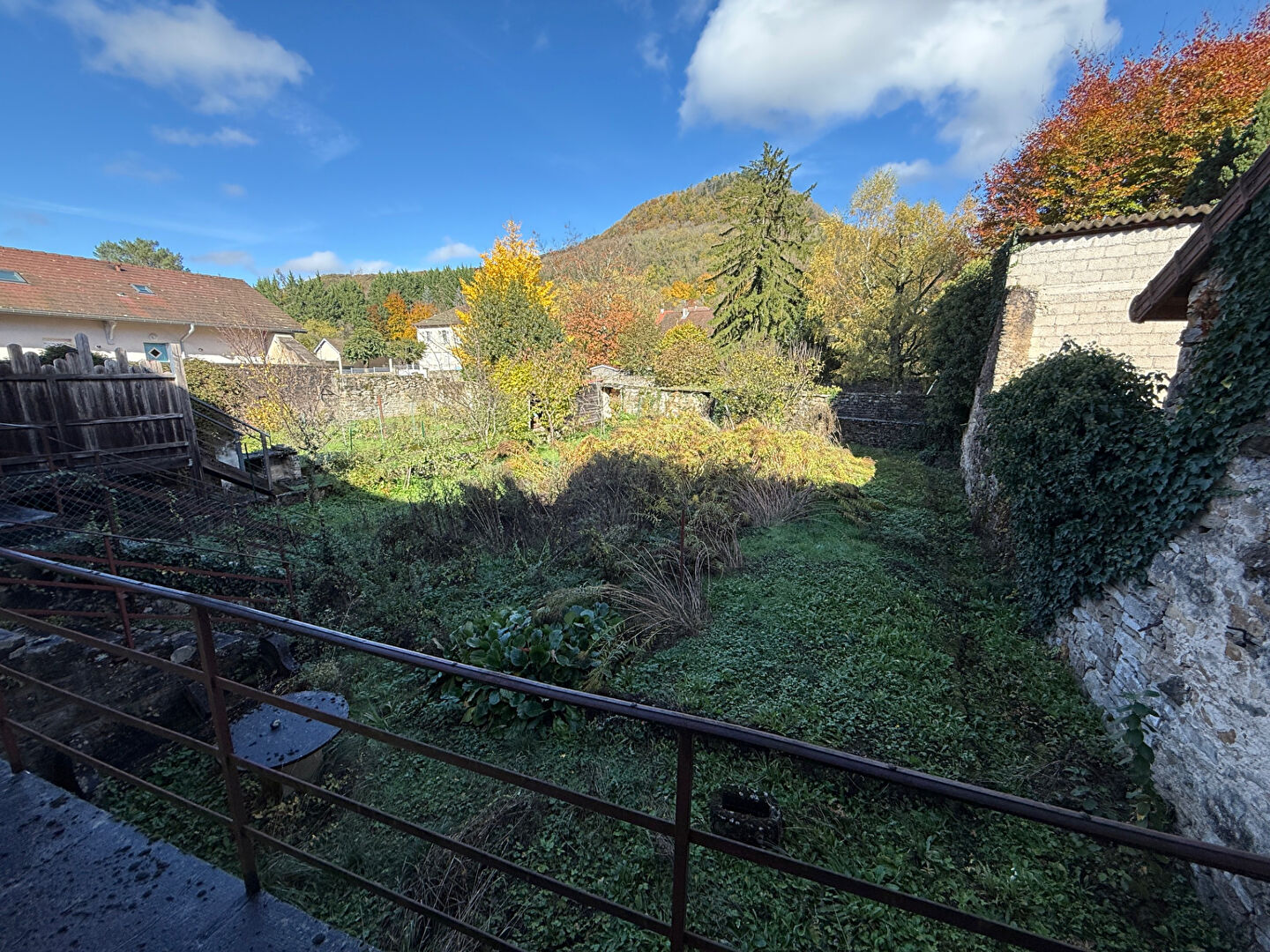 Photo Maison Conliege 8 pièces / 4 chambres / 186.33 m² image 4/4