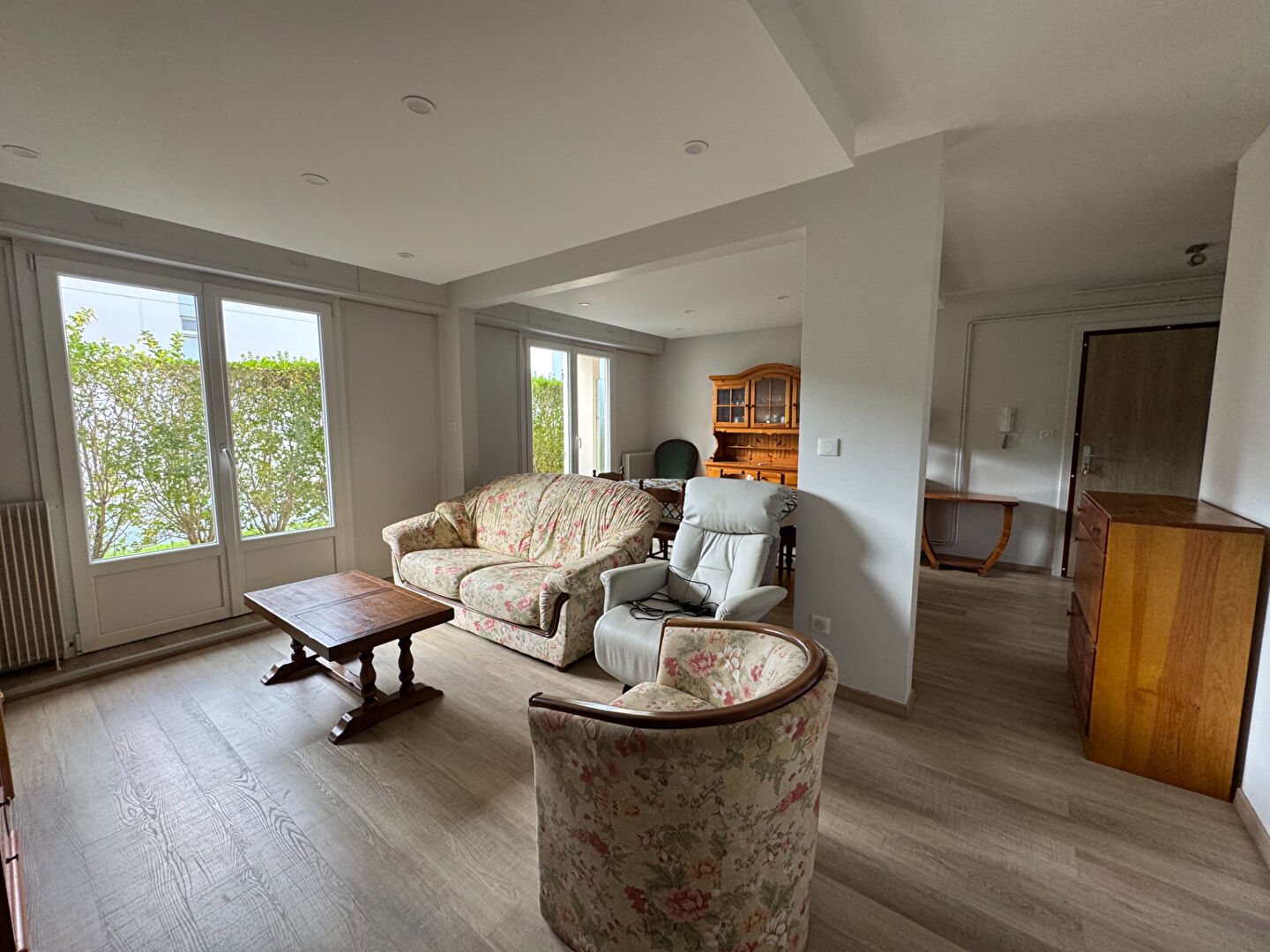 Photo Appartement Montmorot 5 pièces / 3 chambre / 86.84 m² image 3/6