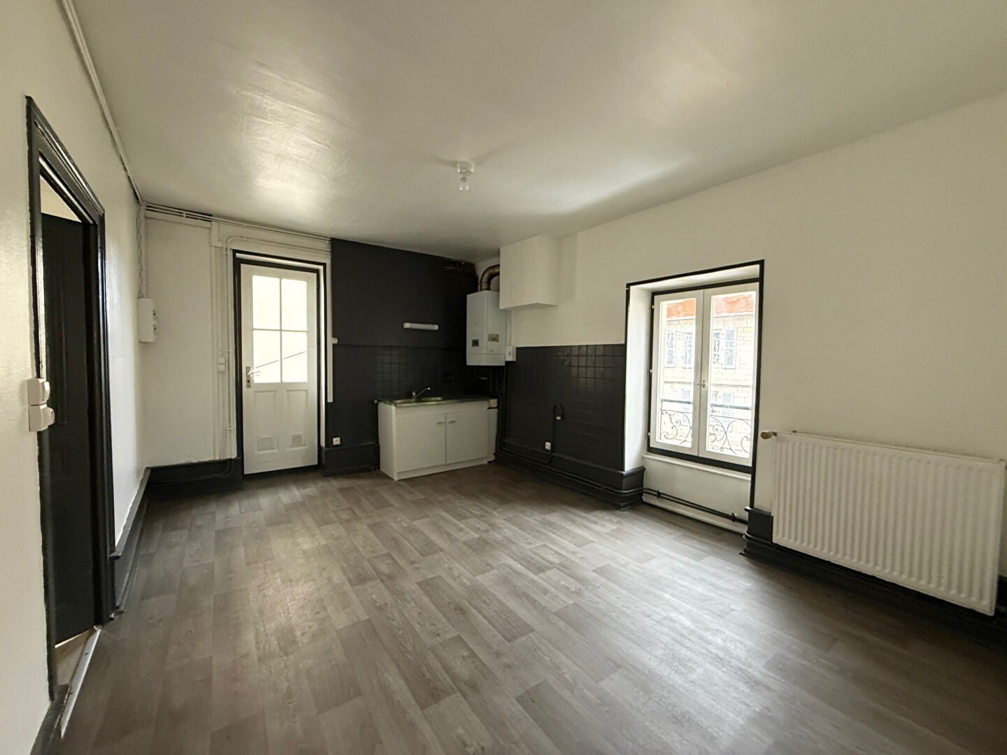 Appartement Lons-Le-Saunier 2 pièces / 1 chambre / 58.45 m²