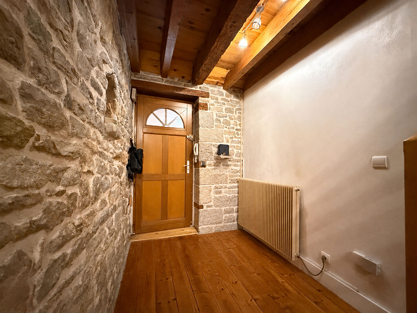 Agence immobilière de 4% immobilier Lons-le-Saunier