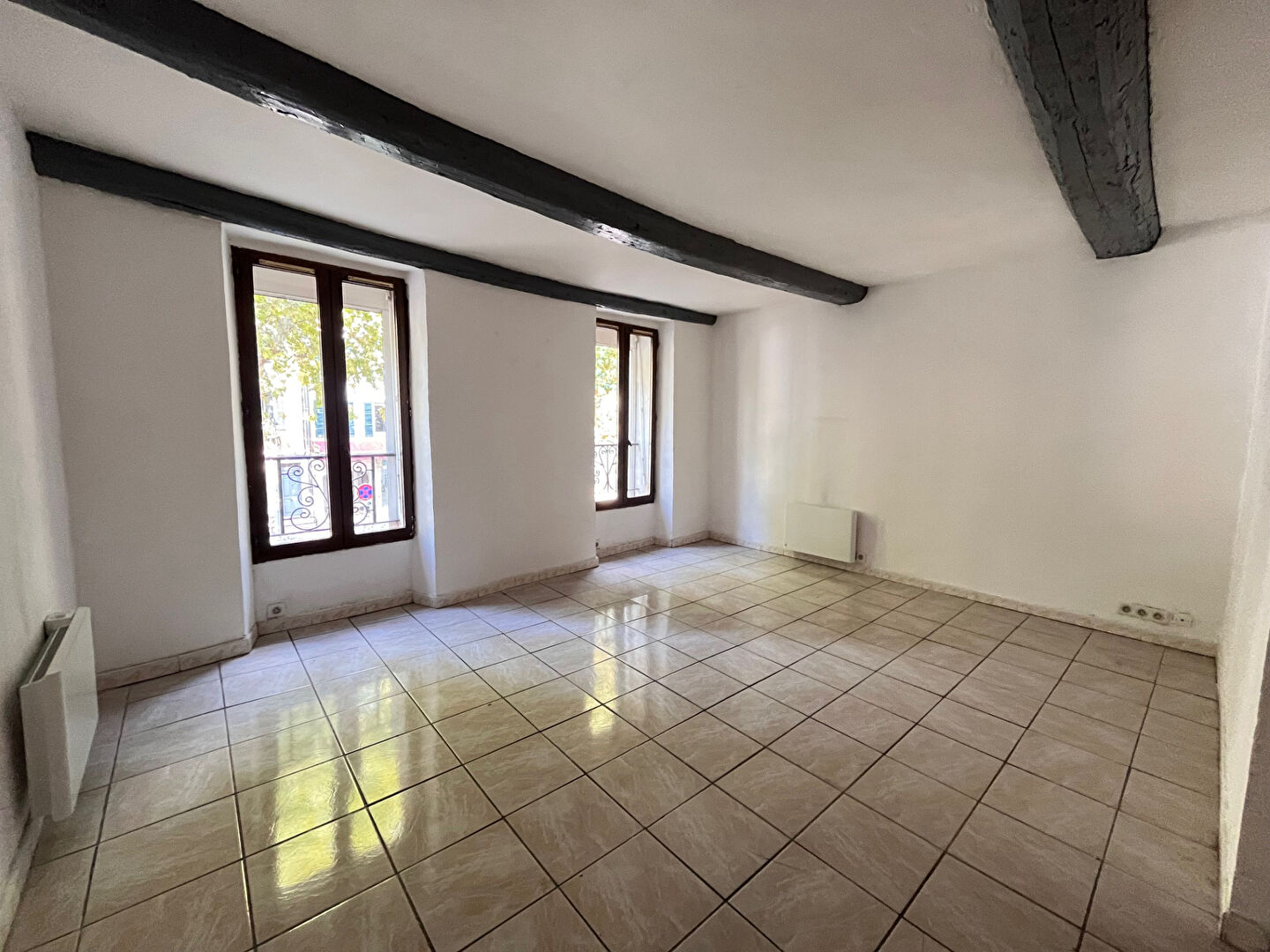 Appartement de 2 pièces à louer à Saint Maximin