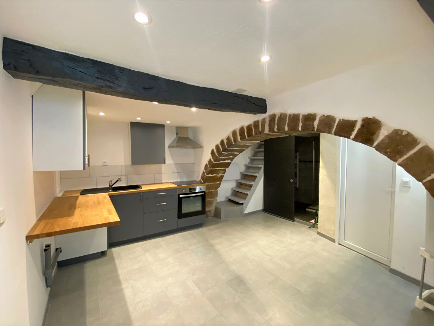 Agence immobilière de ABC IMMO ST MAXIMIN LA STE BAUME