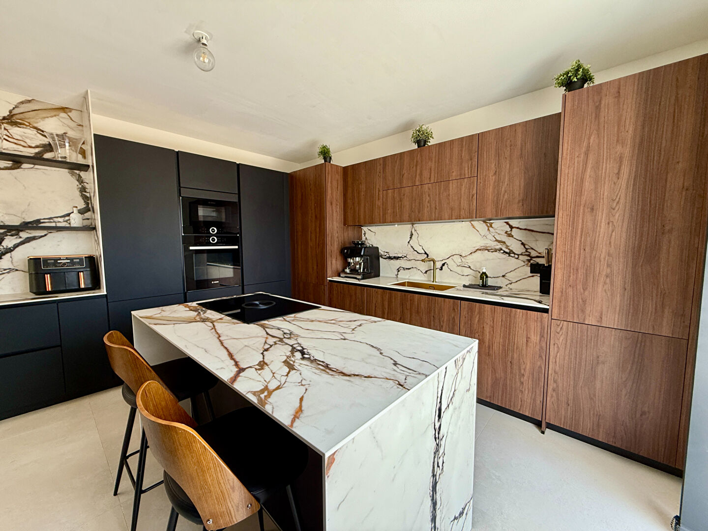 Photo Villa Saint Maximin La Sainte Baume 4 pièce(s) 110 m2 image 5/6