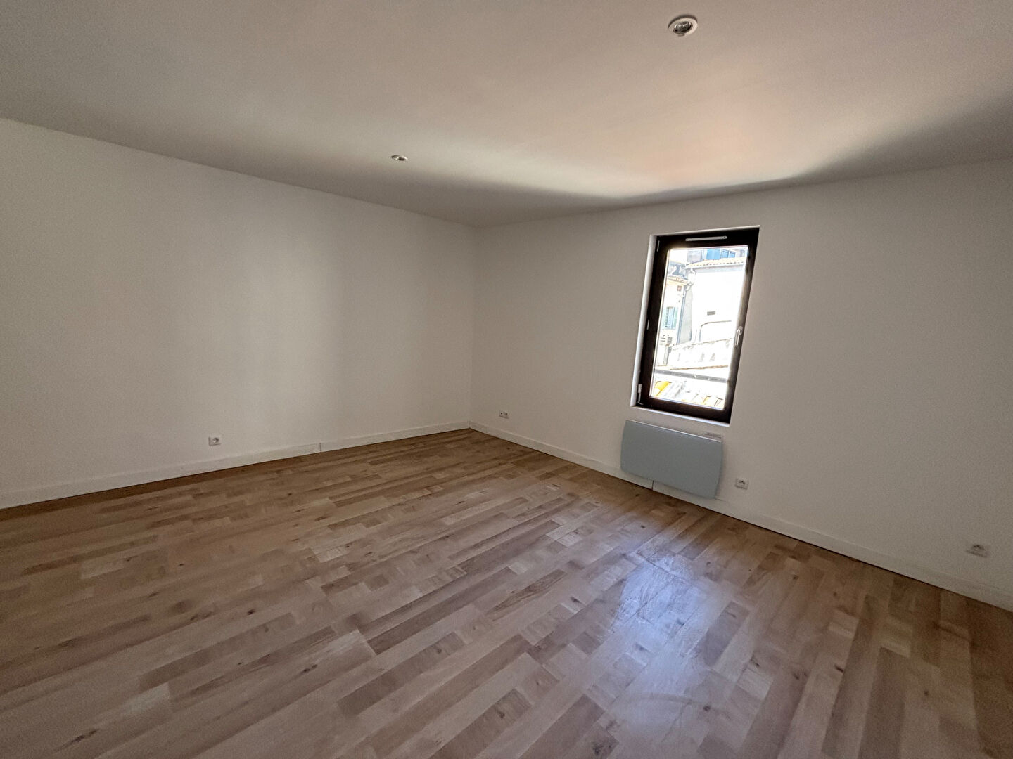 Agence immobilière de ABC Immo 58 rue Jules Ferry 83170 Brignoles
