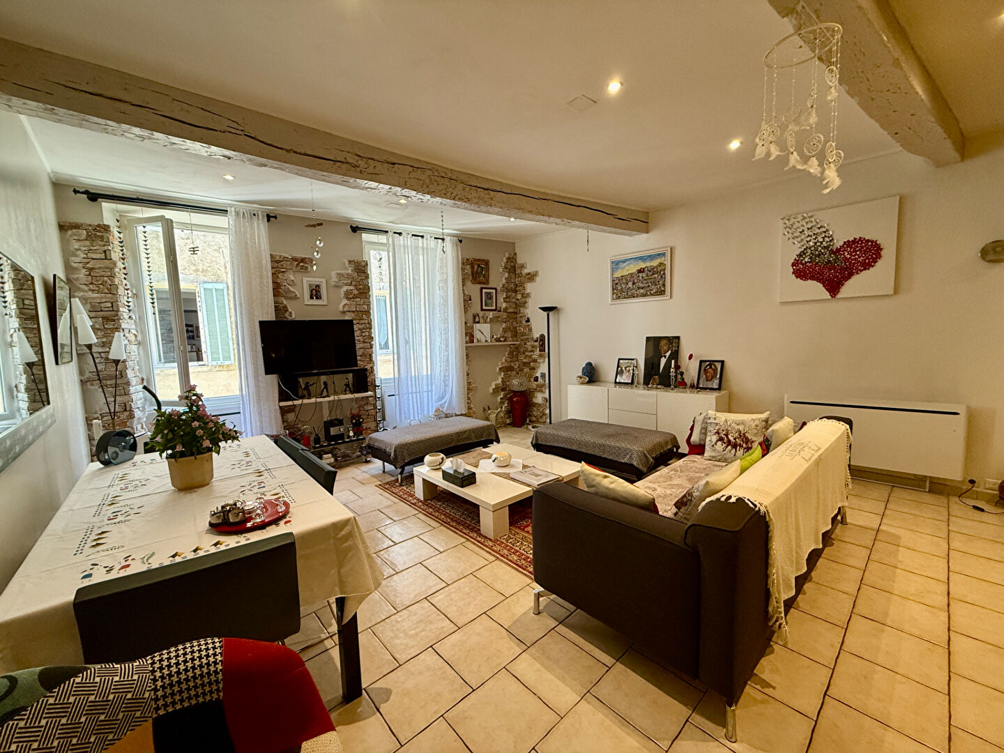 Appartement de type Maison de ville Saint Maximin La Sainte Baume 5 pièce(s) 155.3 m2