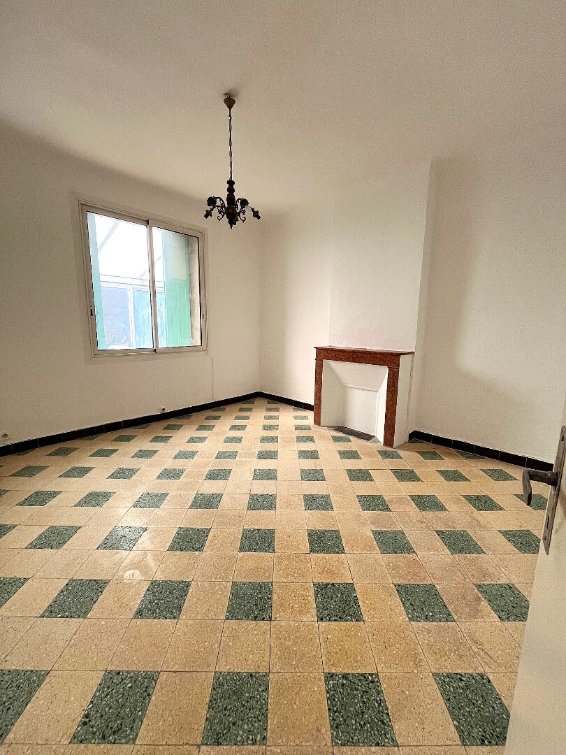 Maison de village de 121 m²  avec extérieur