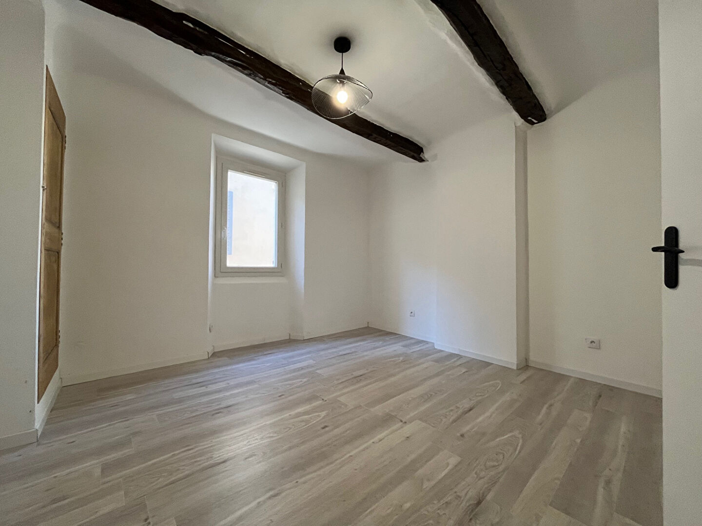 Photo Maison Tourves 3 pièce(s) 86 m2 image 6/6