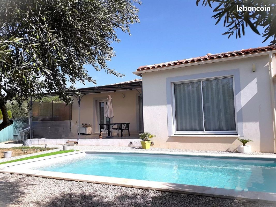 Photo Maison T4 avec piscine et garage à vendre à Tavernes image 5/6