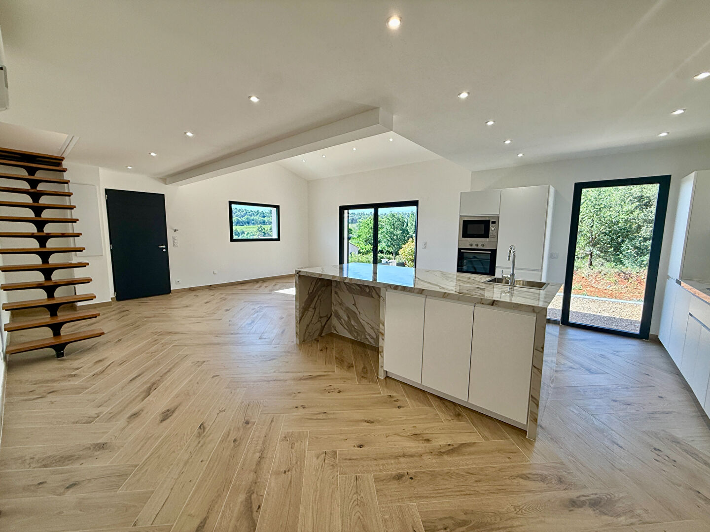 Agence immobilière de ABC IMMO ST MAXIMIN LA STE BAUME