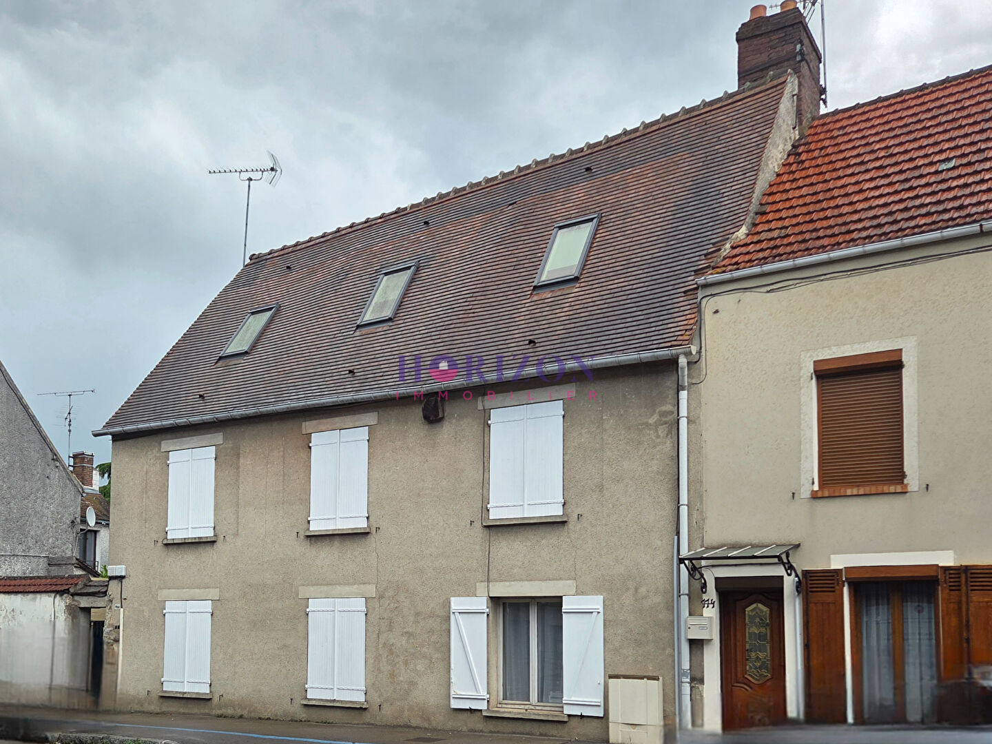 Immeuble La Chapelle En Serval 11 appartements