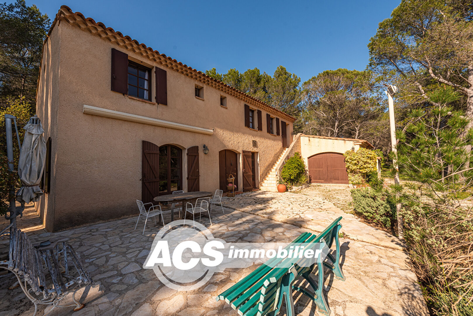 Photo Achat Vente Maison Villa Type 7 197.23 Garage Jardin 5244m² Piscine image 4/6
